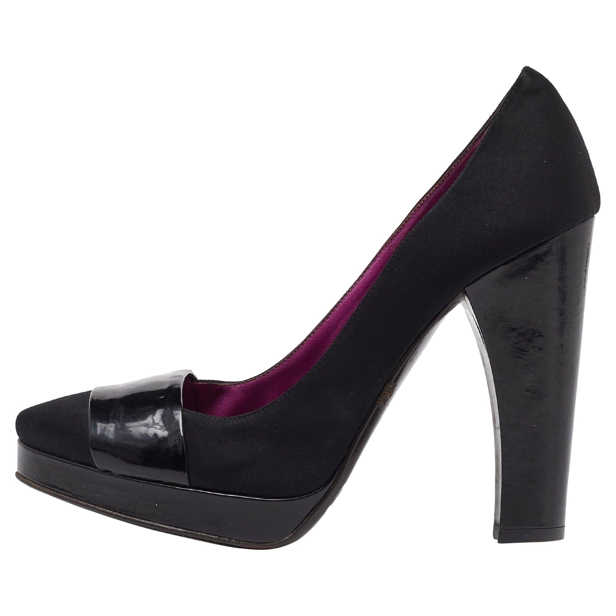 D&G Black Satin and Patent Leather Platform Block Heel Pumps Size 39 For Sale