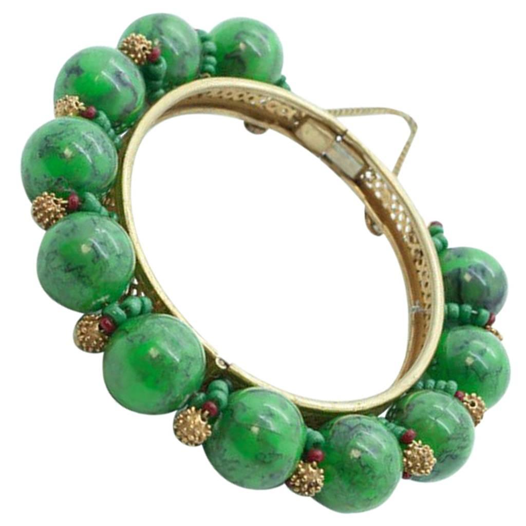 1950s Miriam Haskell Green Plastic Bead and Russian Gold Metal Bracelet For Sale