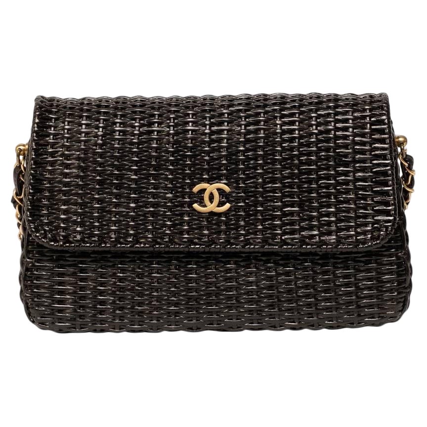 Borsa a Spalla Chanel Classic Flap Vimini Nera For Sale