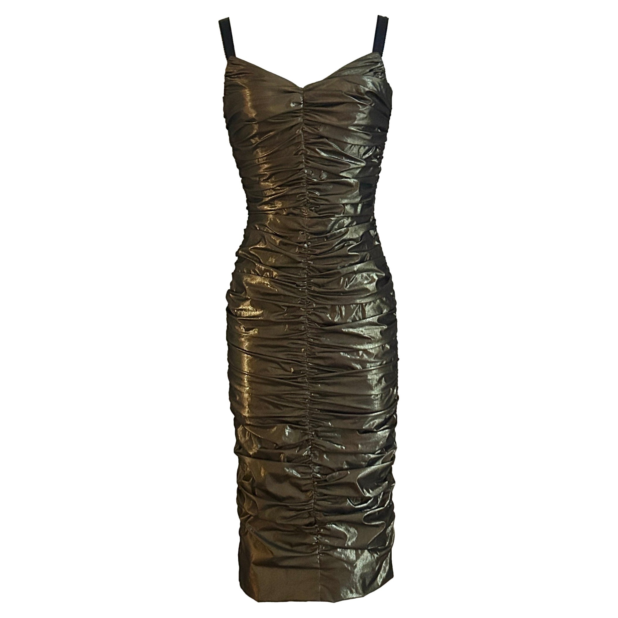 Dolce & Gabbana - Vestito midi da cocktail con increspature in oro in vendita