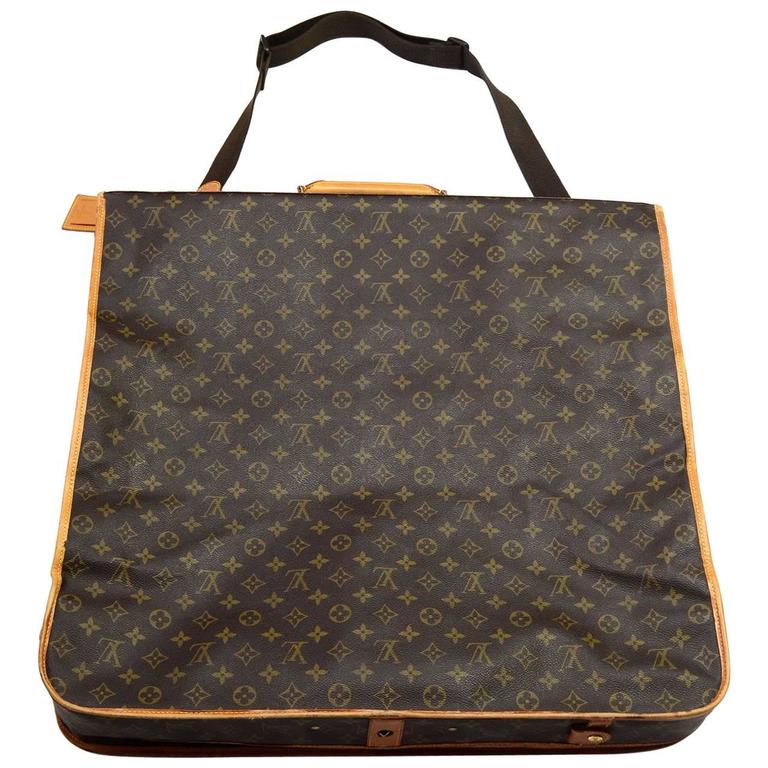 Louis Vuitton Monogram Travel Garment Bag w/Strap/Lock/Key/Luggage Tag For Sale at 1stdibs