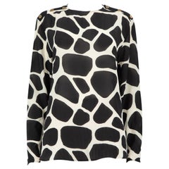 Blusa de seda con estampado de vaca Pierre Balmain Talla XL