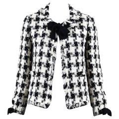 Chanel 04A Black Cream White Cotton Tweed Bow Tie Blazer Jacket Size 38