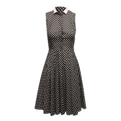 Schwarz-weißes Akris gepunktetes A-Linien-Kleid in Schwarz & Weiß, Größe US 4