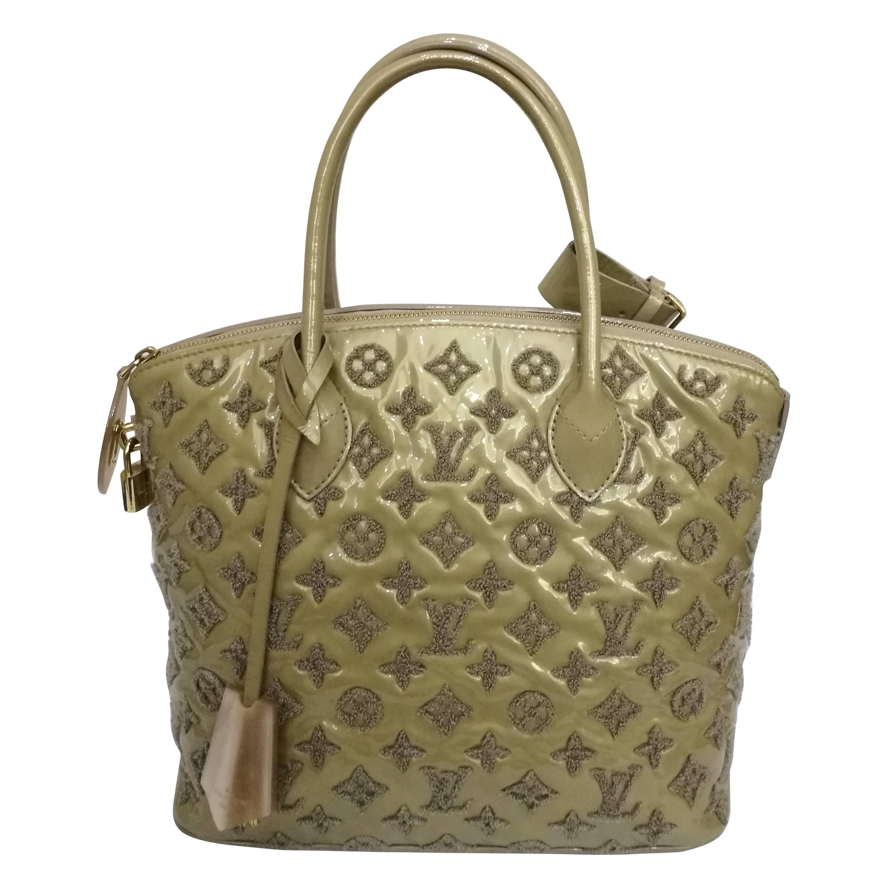 Louis Vuitton Limited Edition Monogram Vernis Fascination Lockit Bag