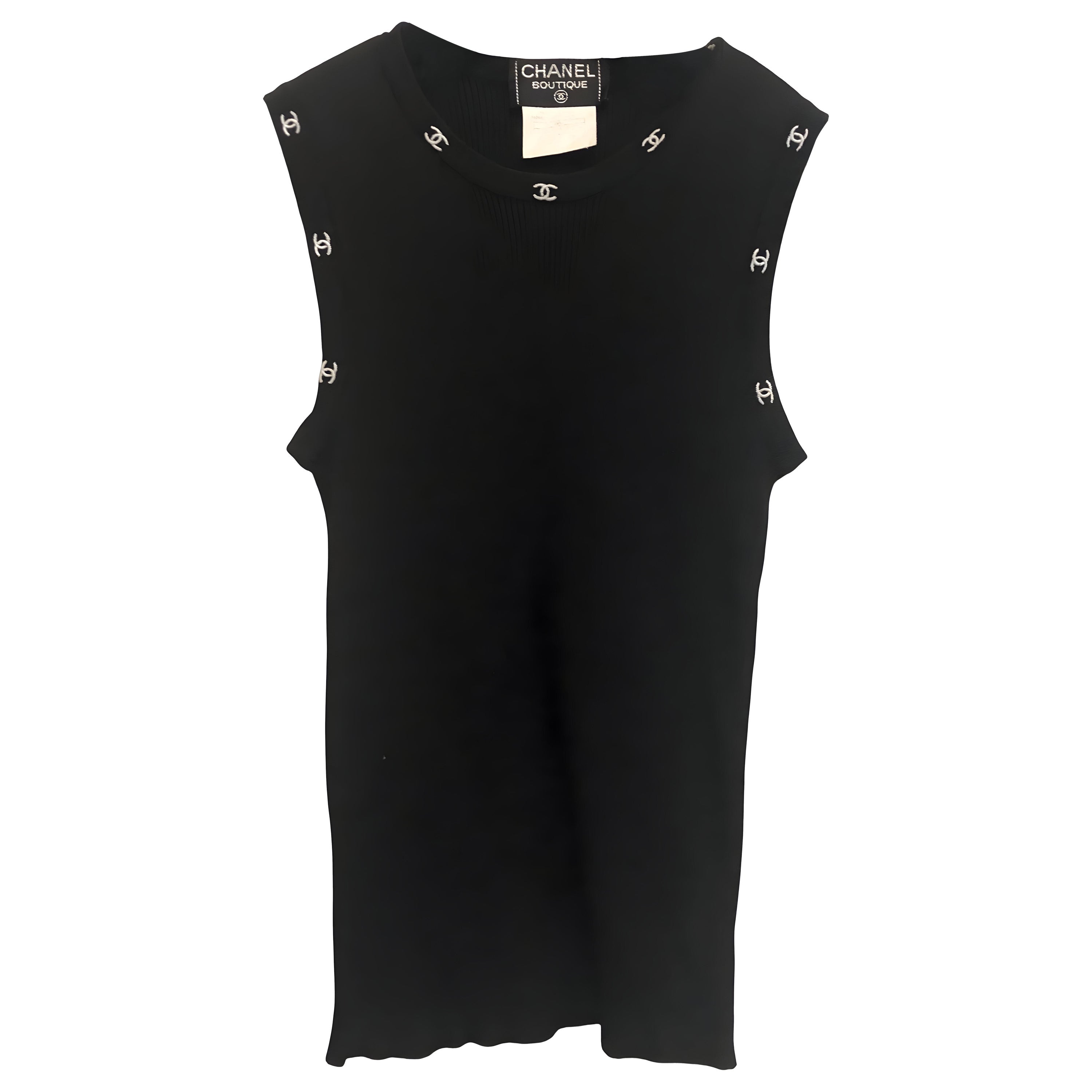 Chanel black cotton in embroidered white "CC" i sleeveless top For Sale