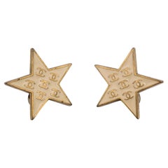 Chanel Vintage Gold Metal Stars CC Logos Clip On Earrings