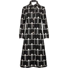 BH Wragge 1960s Vintage Black + White Op Art Geometric Mod Wool Coat