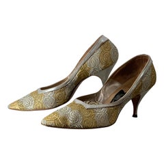 1960s Henry Waters Silver & Gold Lace Stiletto Pumps w Silver Leather Trim