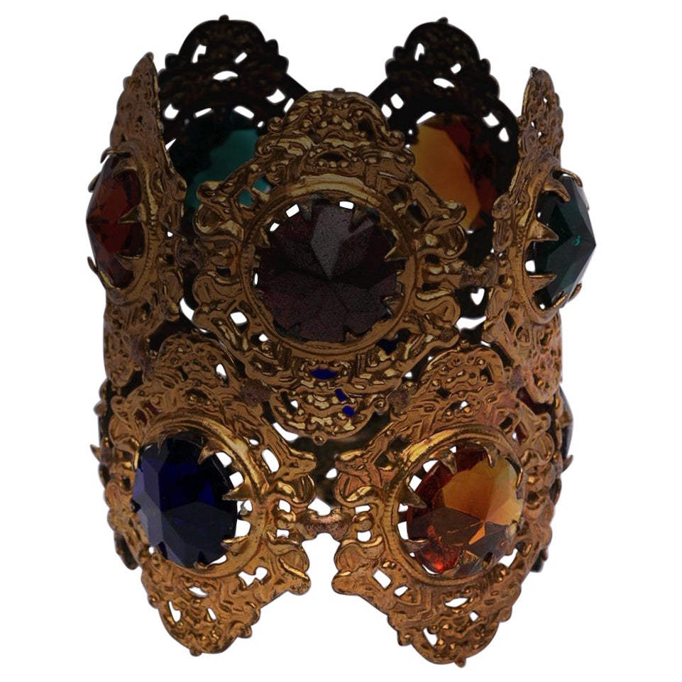 Brazalete dorado de teatro, circa 1920-1930