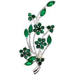 Handcrafted Real Emerald Floral Unisex Brooch in 925 Sterling Silver