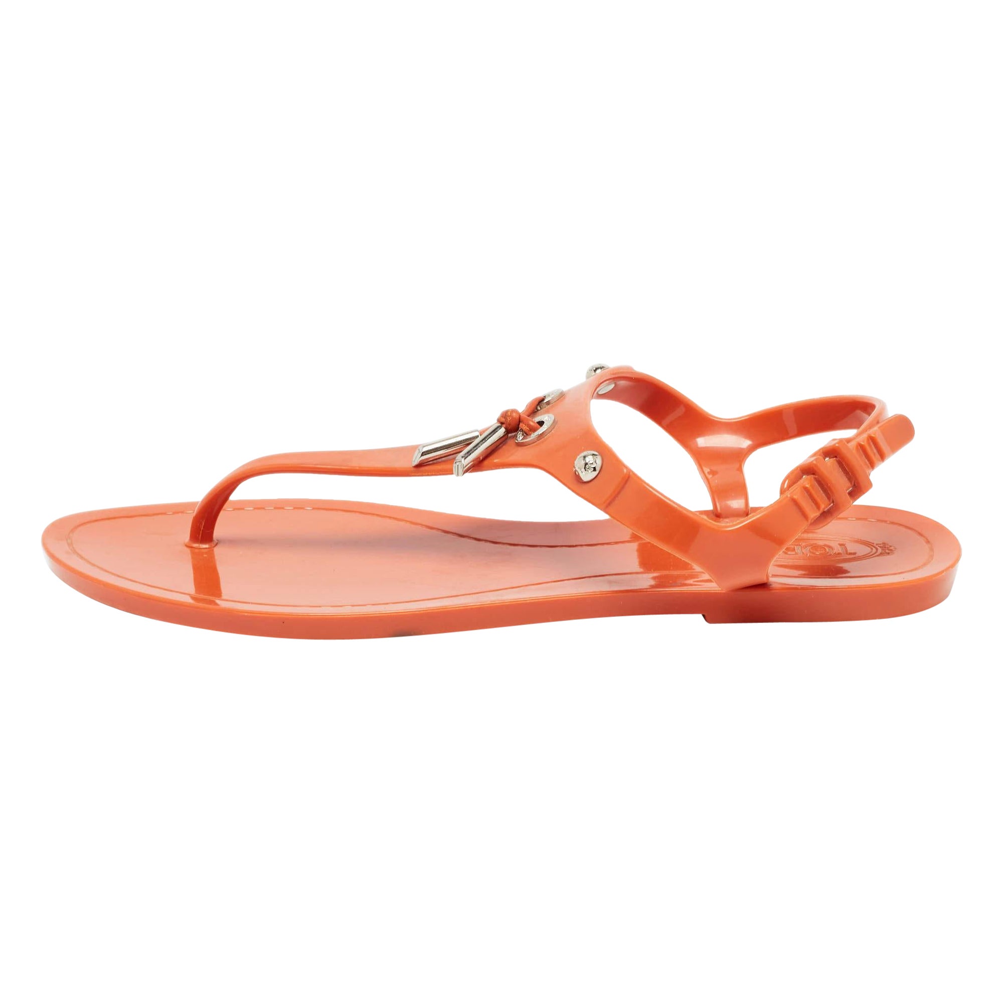 Tod's Sandali piatti in gomma arancione taglia 38 in vendita