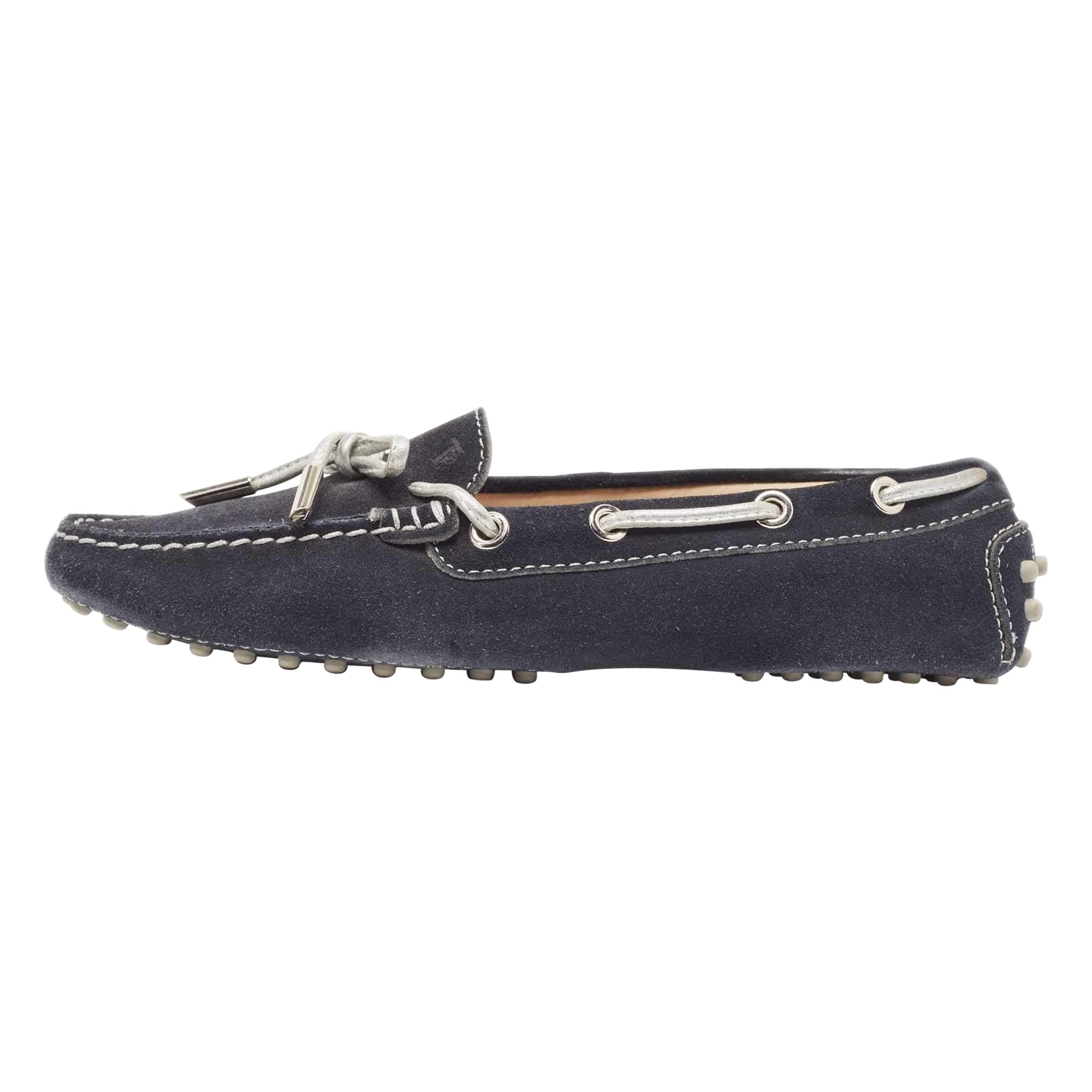 Tod's Navy Blue  Suede Bow Loafers Size 36 For Sale