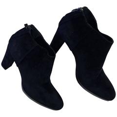 Loro Piana ‘Charlene’ Ankle Boots. Size EU 39.  