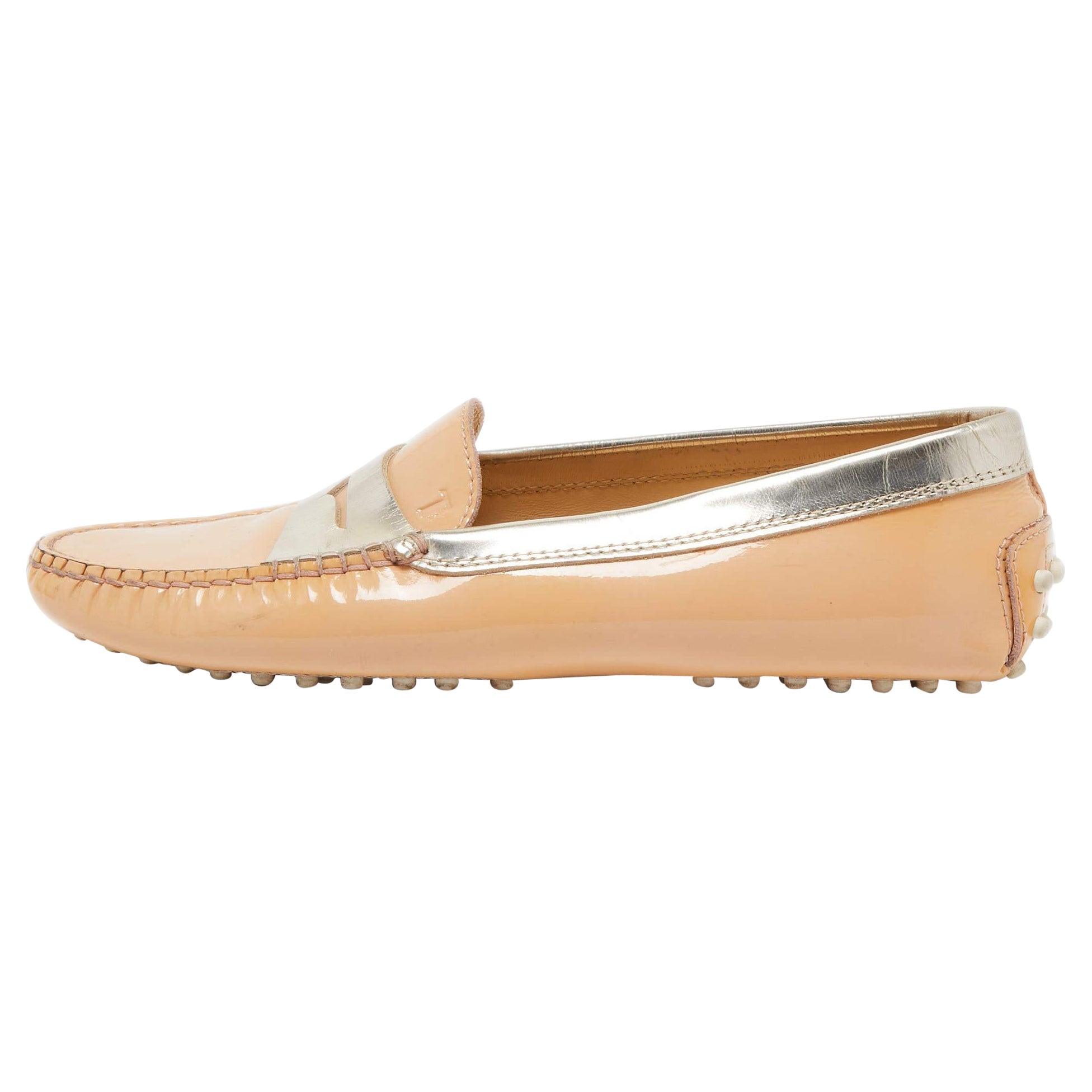 Tod's Beige/Gold Patent Leather Penny Slip On Loafers Size 38.5 For Sale