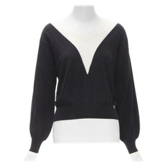 CHANEL 100% wool black white cable knit varsity collar CC charm sweater FR38 M