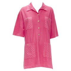 CHANEL vestido polo anglais de punto de viscosa rosa bordado con botones CC dorados FR38 M
