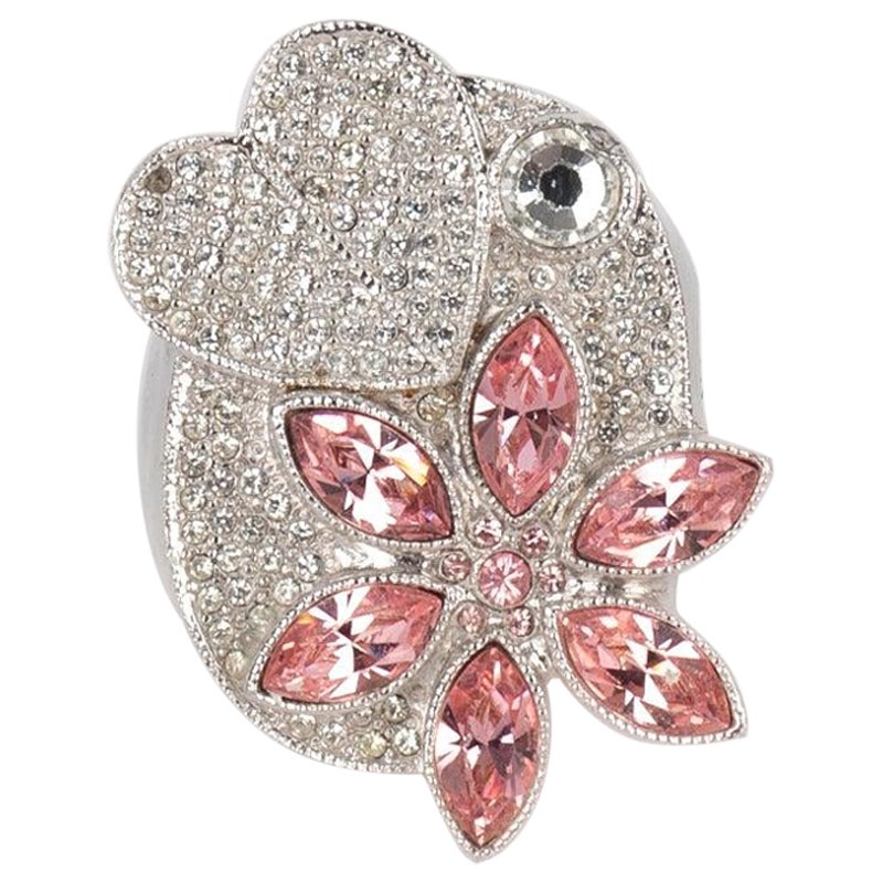 Dior Blumenring mit Strasssteinen im Angebot