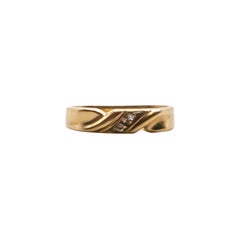 Antique 14K Yellow Gold Ring with Diamonds – Size 5 Women's Fine Jewelry