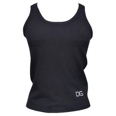 DOLCE & GABBANA Schwarzer ärmelloser Pullover aus Strick mit Logo-Kristallen und Rundhalsausschnitt Gr. 44