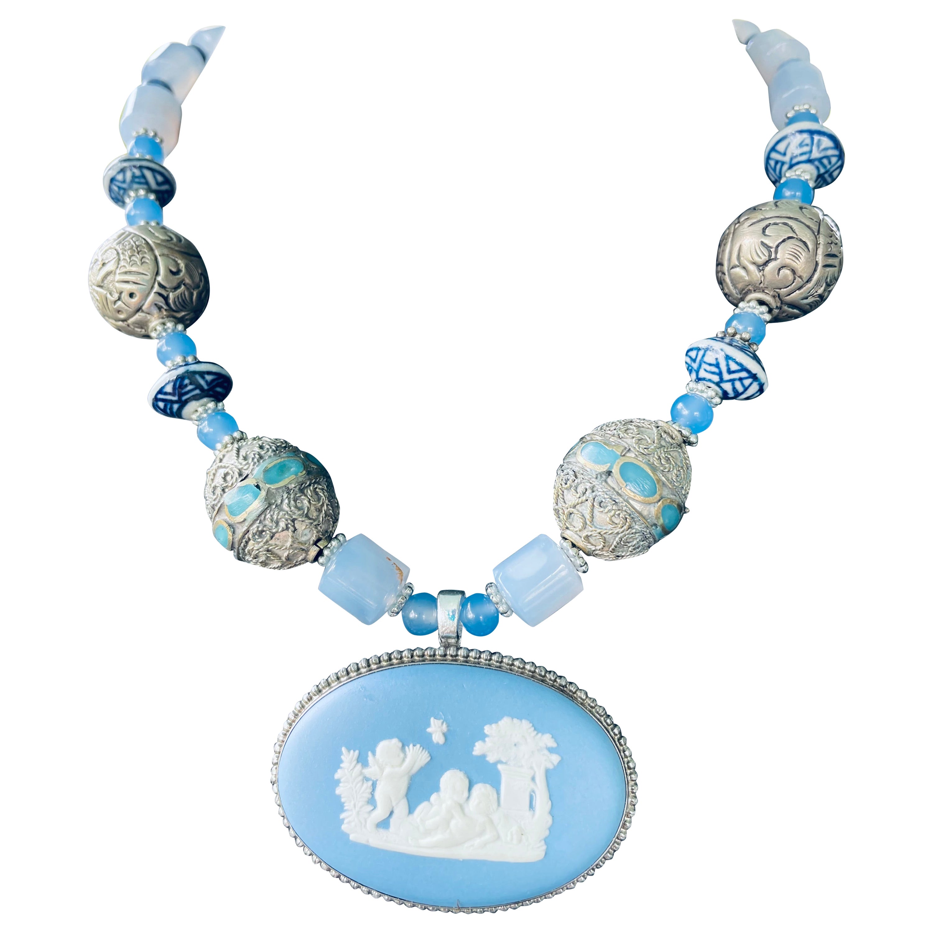 LB offers Wedgewood Jasperware pendant Tibetan silver chalcedony Lapis necklace For Sale