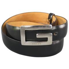 GUCCI Black S Leather Silver G Buckle Skinny Belt