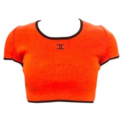 Chanel Rot/orangefarbenes „CC“ Kurzes Oberteil