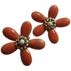 1970s William deLillo Coral glass and seed Bead Scatter Starflower Pins (2)