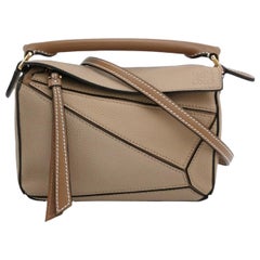 Loewe Puzzle Mini Sandy Beige Calfskin Cuir Crossbody Bag