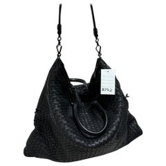 Bottega Veneta Maxi Convertible Tote Bag Hobo Black Leather Two-way Carry 50cm