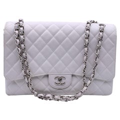 Chanel Weiße Maxi Timeless Classic Single Flap Bag aus gestepptem Leder in Weiß