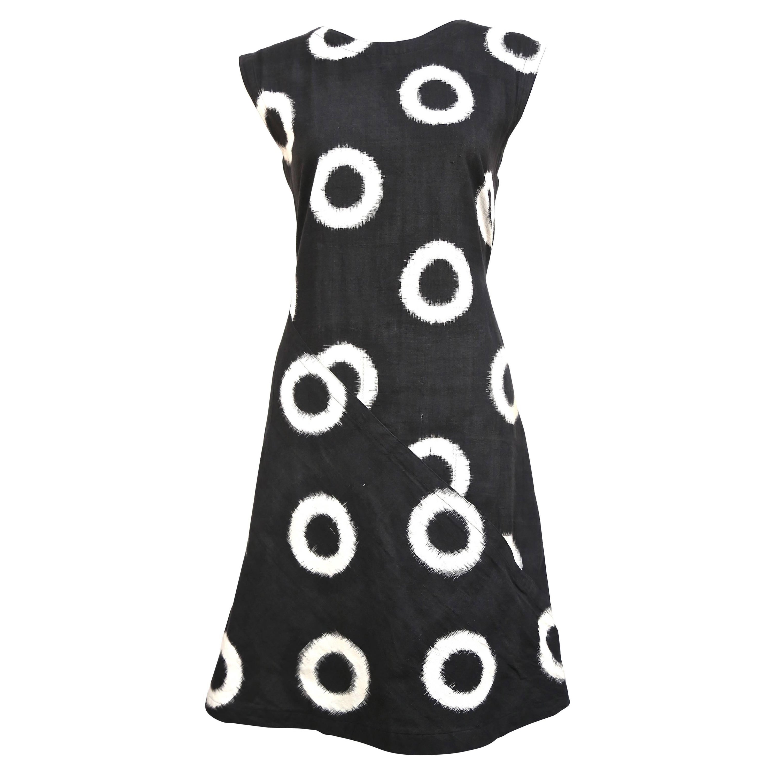 1986 ISSEY MIYAKE black circular Ikat woven cotton RUNWAY day dress For Sale