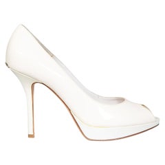 Chaussures à talons compensés Dior en cuir verni blanc à bout ouvert taille IT 39