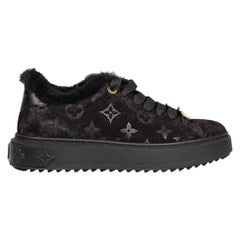 Louis Vuitton Black Suede TimeOut Trainers Size IT 35