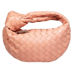 Bottega Veneta Rosa Intrecciato Mini Jodie aus Leder Intrecciato