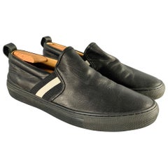 BALLY Größe 9,5 Schwarz-Weiß gestreifte Leder-Slip-On-Loafers mit Streifen