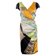 Etro taglia 6 Vestito con maniche a cappuccio in misto seta multicolore