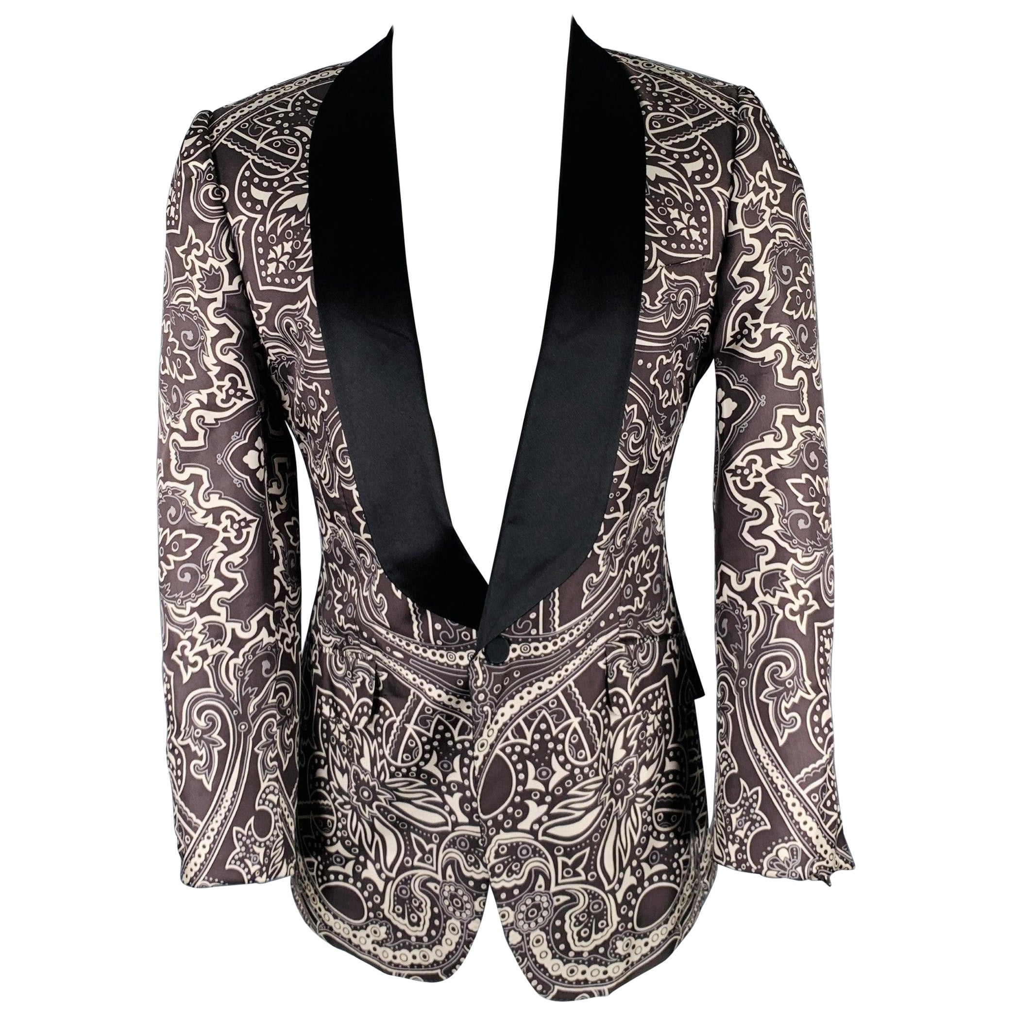 GUCCI Size 38 Black Grey Graphic Silk Tuxedo Sport Coat For Sale