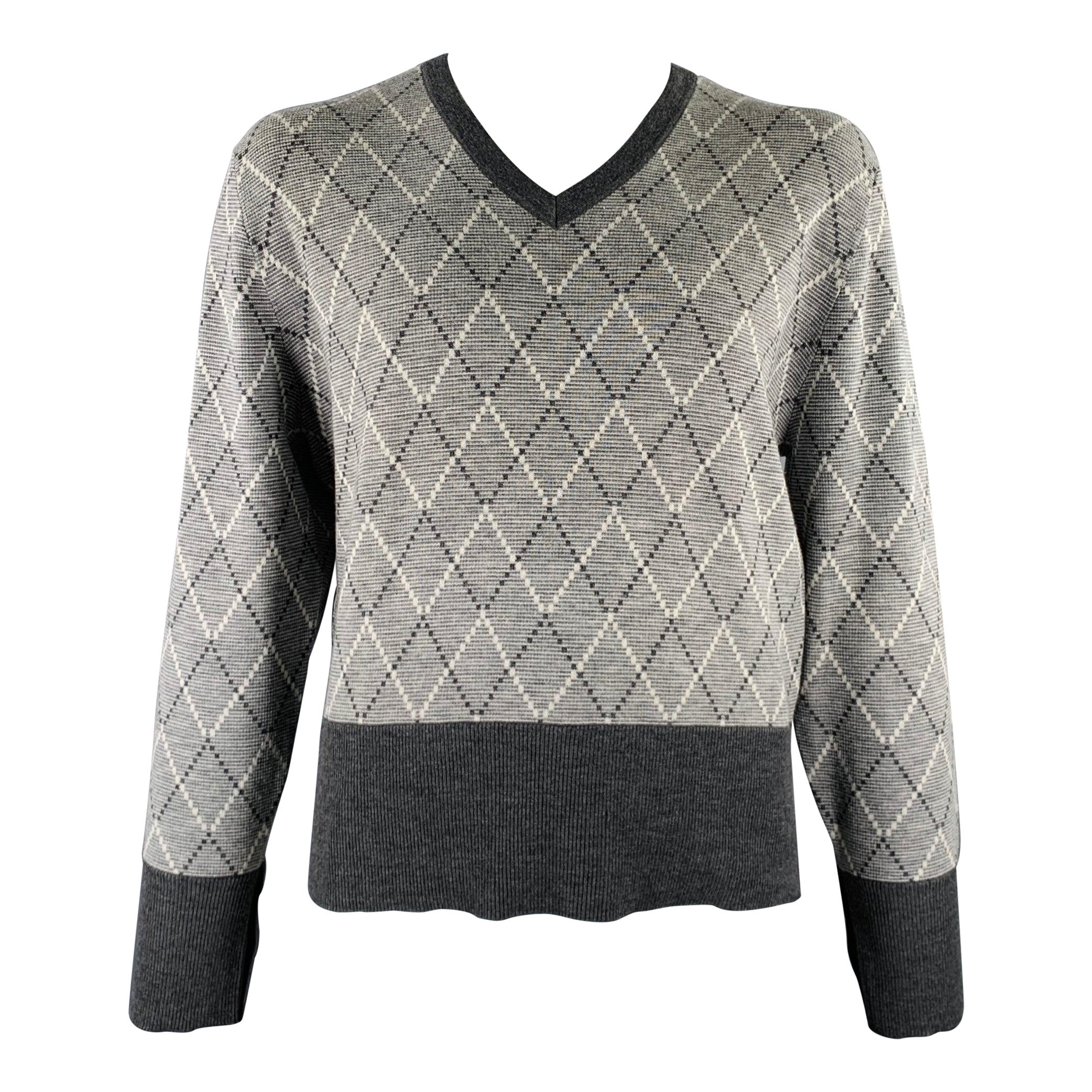 BLACK FLEECE Size XXL Grey White Diamond Wool Blend V-Neck Pullover For Sale