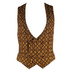 SALVATORE FERRAGAMO Talla L Chaleco de seda estampado oro negro