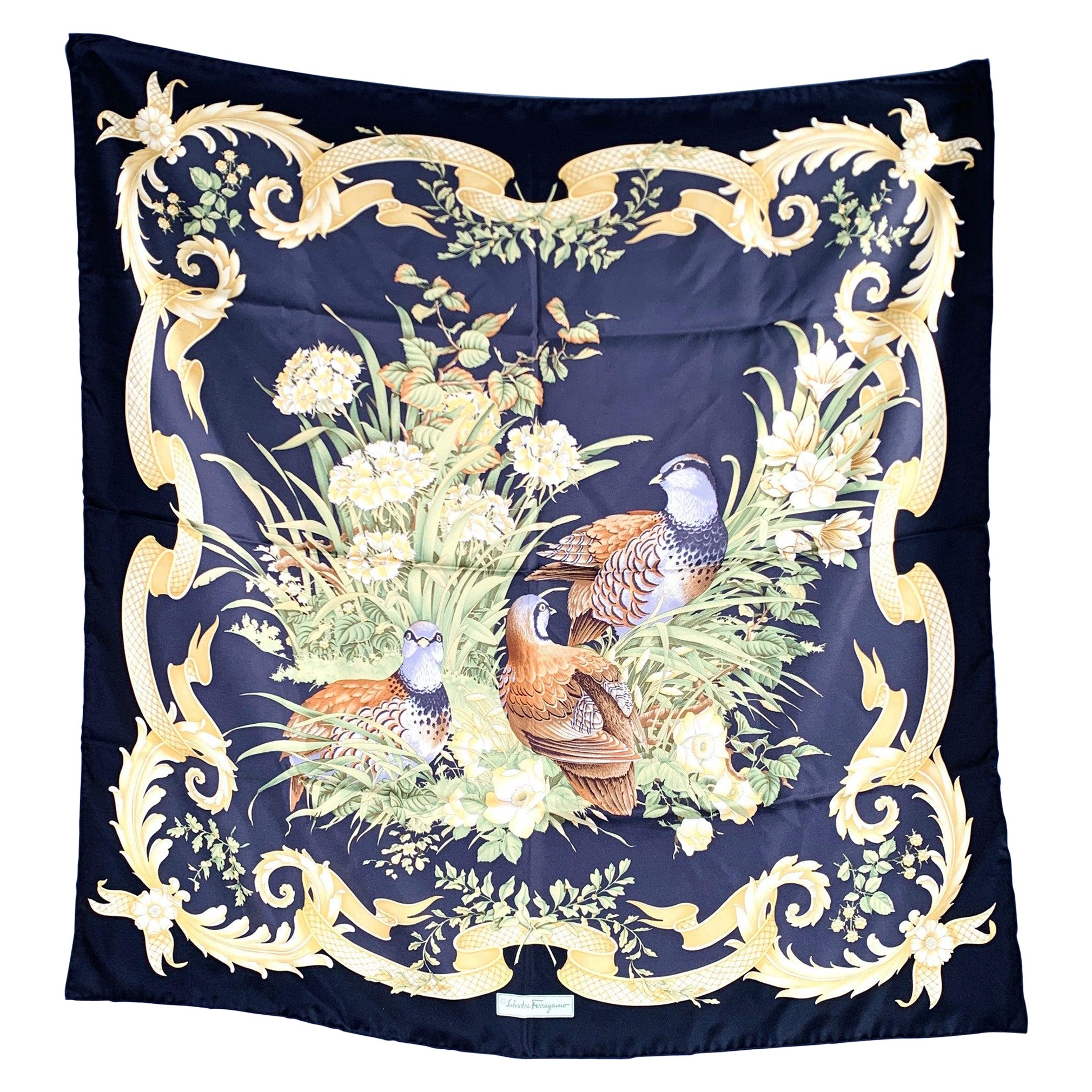 Sciarpa in seta di Salvatore Ferragamo Black Yellow Green Birds in vendita