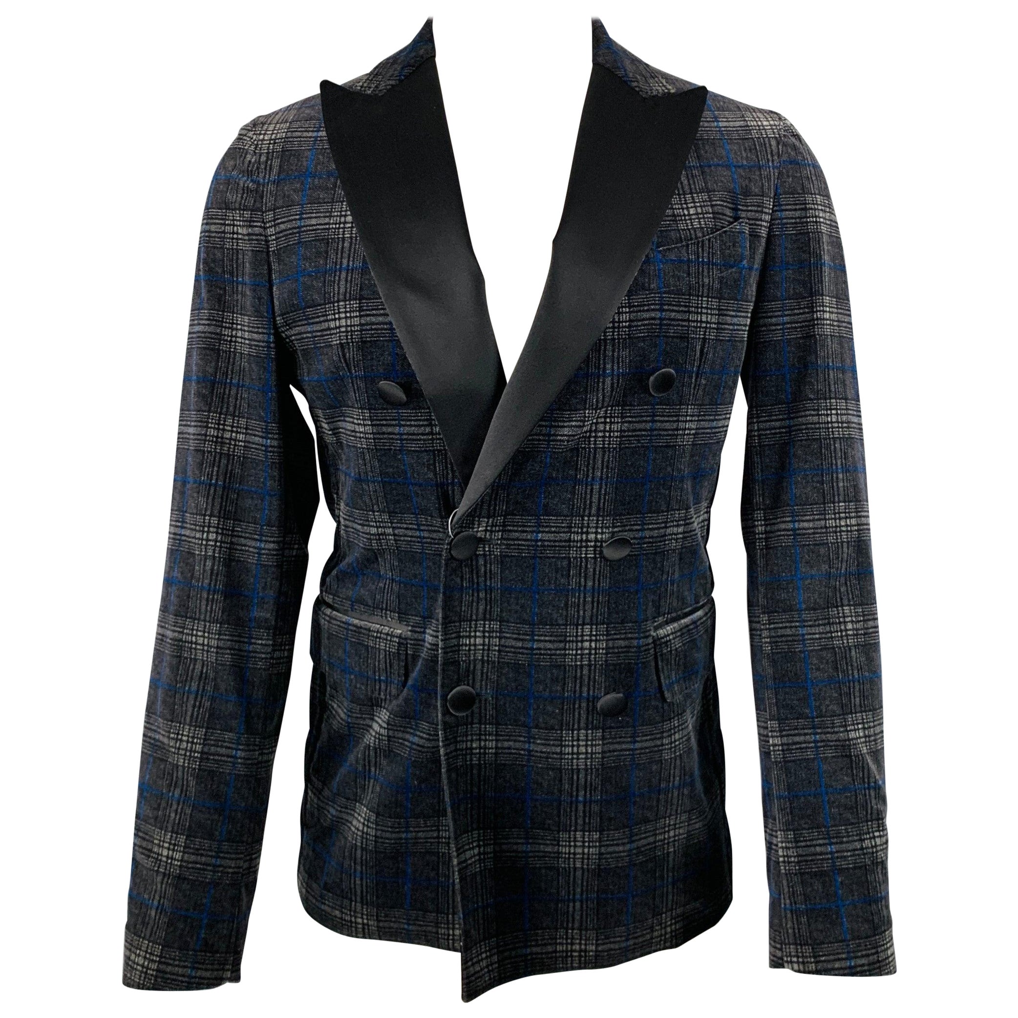 DSQUARED2 Size 40 Black Grey Plaid Cotton Blend Peak Lapel Sport Coat For Sale