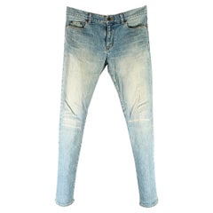 SAINT LAURENT 2016 Taille 31 Bleu Distressed Cotton Blend Narrow Leg Jeans