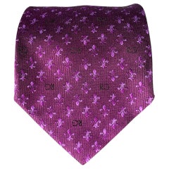 ROMEO GIGLI Lila Fleur de Lis Monogrammierte Seidenkrawatte