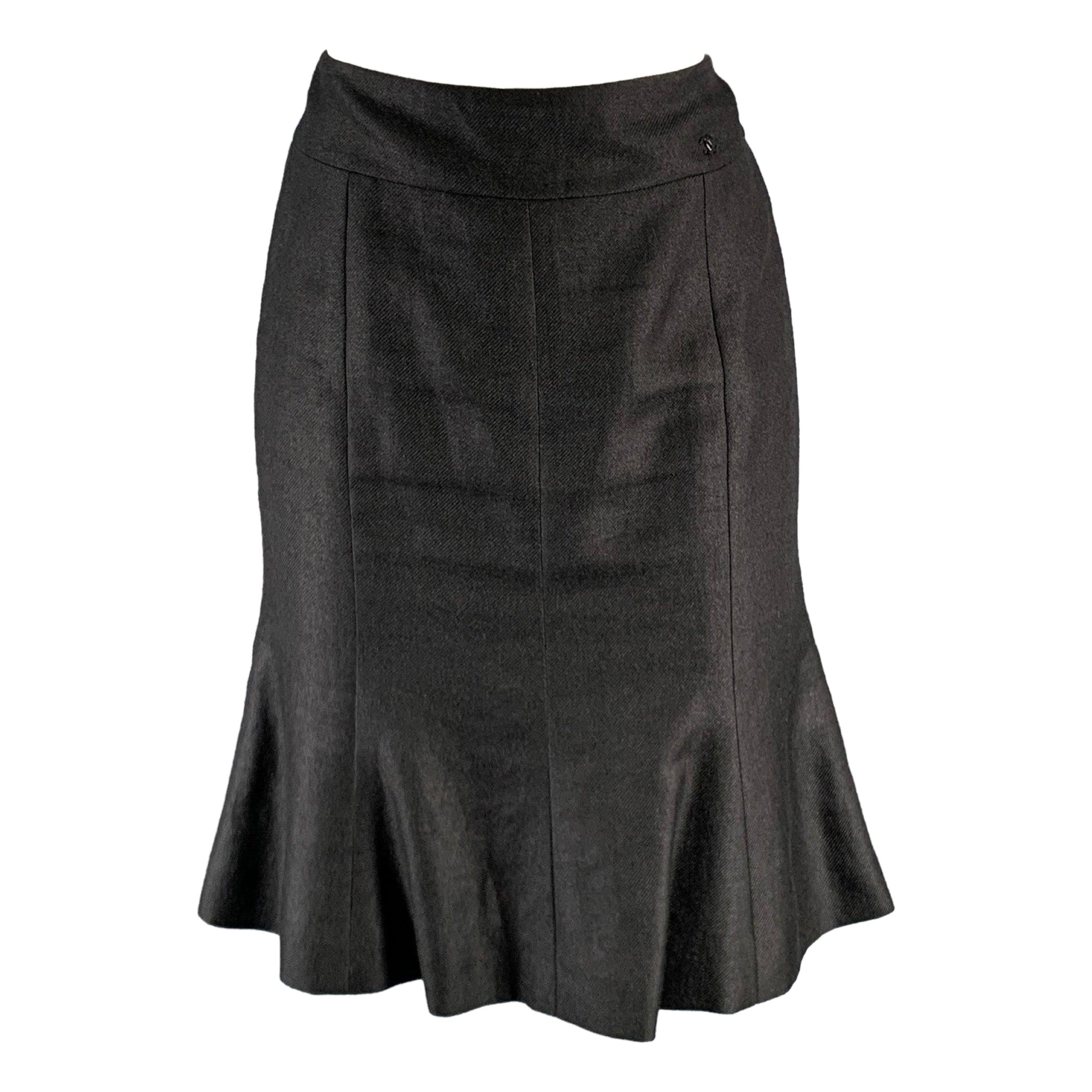CHANEL Size 4 Black Linen Trumpet Below Knee Skirt For Sale