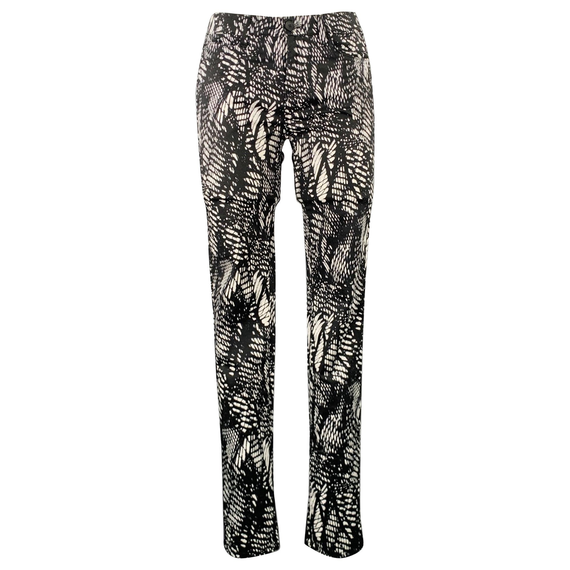 MM6 MAISON MARGIELA Size 4 Black White Cotton Blend Print Casual Pants For Sale
