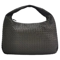 Bottega Veneta Intrecciato Hobo Bag Medium Chocolate Brown Lambskin leather 40cm