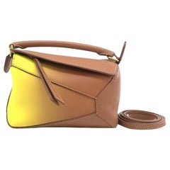 Loewe x Paula's Ibiza Degrade Puzzle Edge Mini sac à bandoulière en cuir citron et brun clair