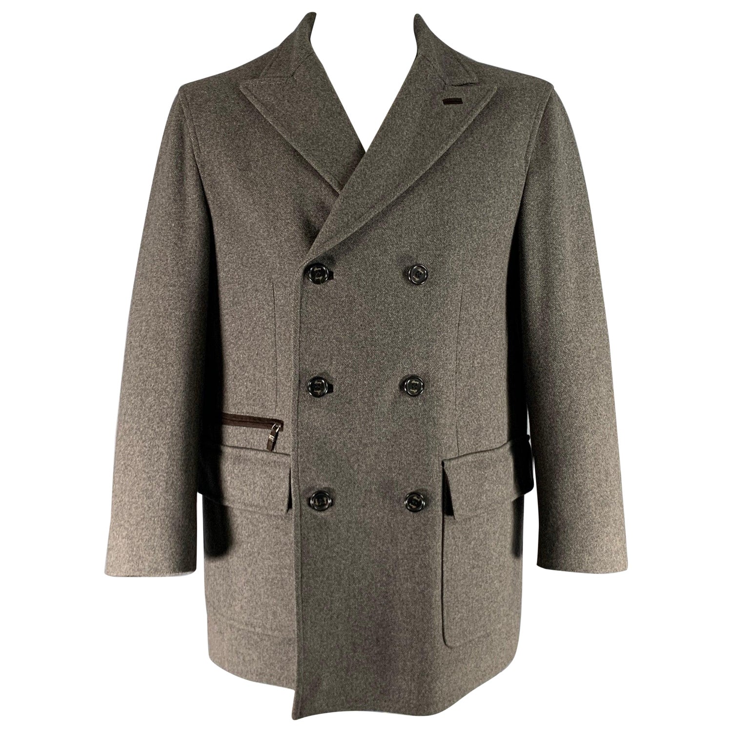 BRIONI Size XXL Grey Solid Wool Double Breasted Coat For Sale