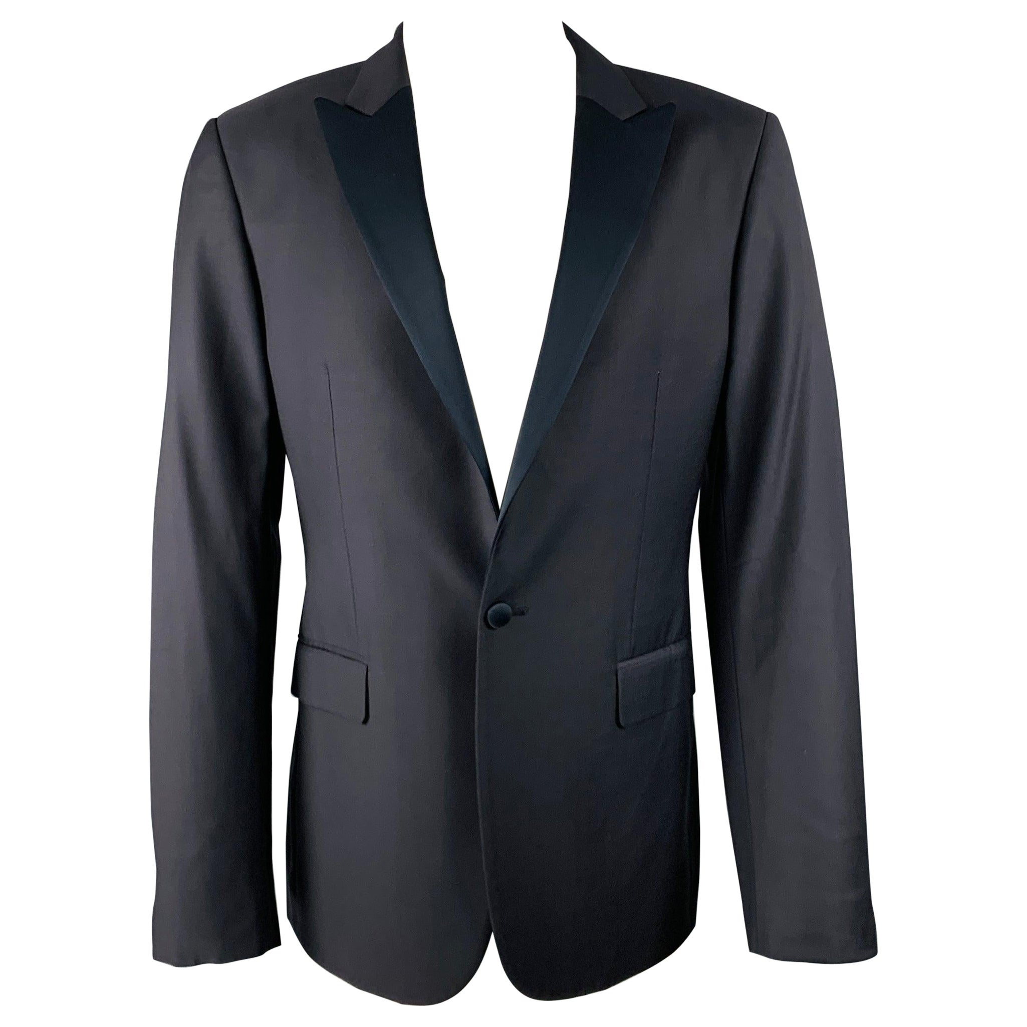 CALVIN KLEIN COLLECTION Size 38 Black Wool Peak Lapel Sport Coat For Sale